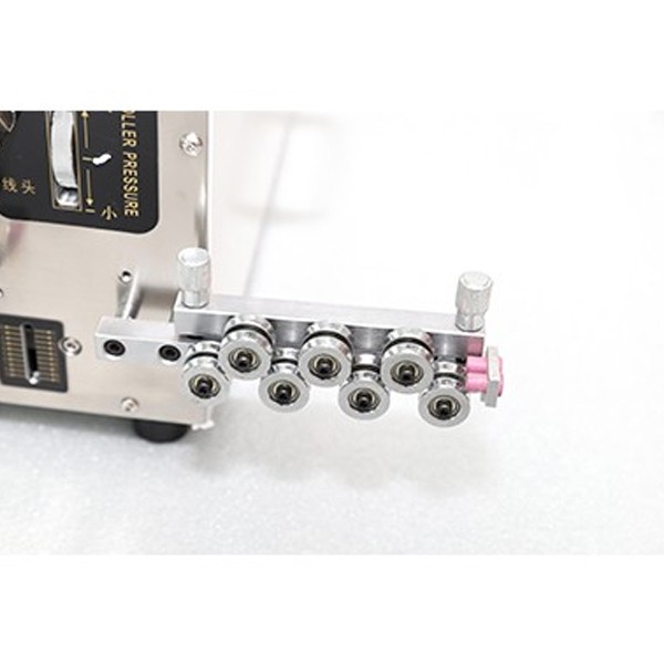 Machine à dénuder deux fils HC-515B 0,1-3 mm2